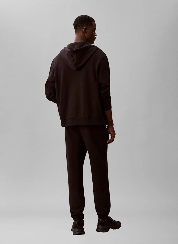 كالفن كلاين بنطلون رياضي بخصر مطاطي وأساور