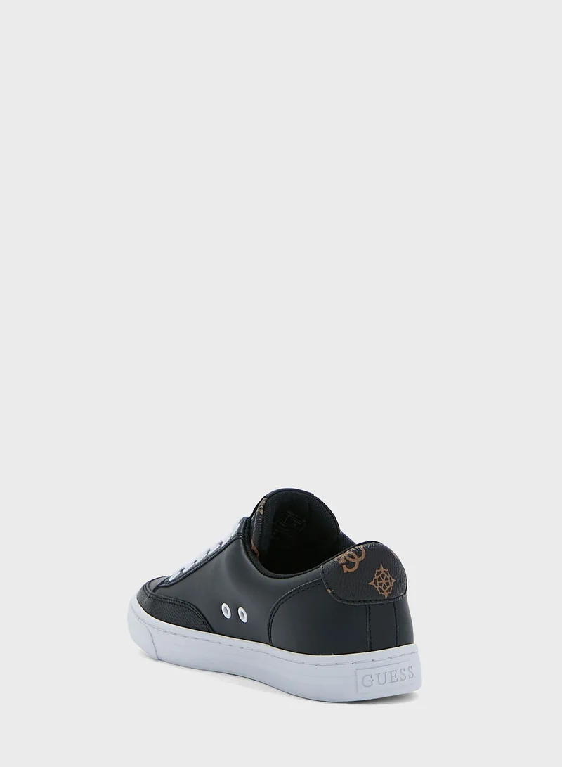 GUESS Arania Low Top Sneakers