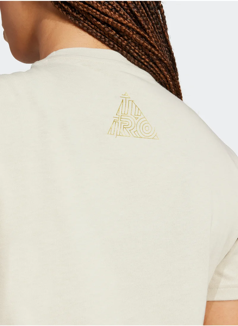 اديداس Tiro Metallic Graphic T-Shirt