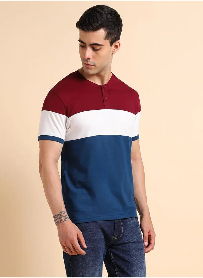 دينيس لينغو Maroon Colourblocked Regular Fit Henley Neck T-shirt for Men - 100% Cotton, Half Sleeves, Casual