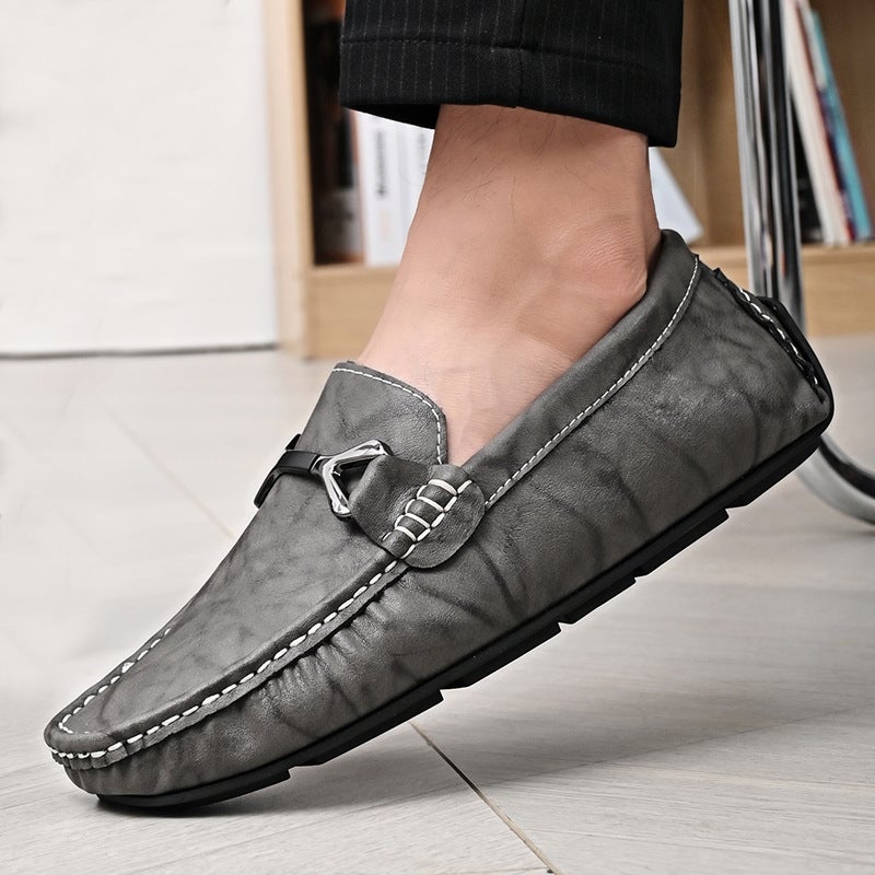 Cowhide Pea Shoes Men'S Spiritual Guy Guangdong Retro Soft Leather Soft Sole Slip-On Casual Shoes For Men - Image 1