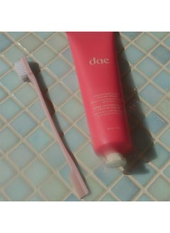 DAE Dualedge Styling Brush Tames Flyaways & Controls Edges  - Image 2