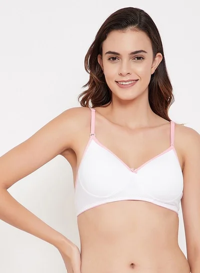 Clovia Clovia Padded Non-Wired Full Coverage Multiway T-shirt Bra in White - Cotton