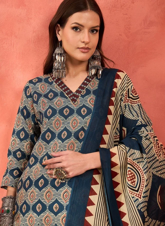 SASSAFRAS Geometric Printed Kurta Set With Dupatta For Women