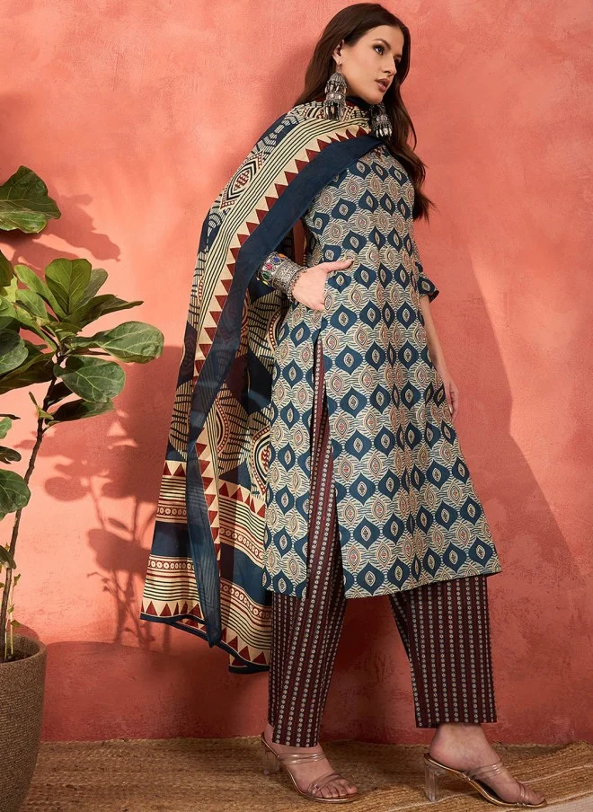 SASSAFRAS Geometric Printed Kurta Set With Dupatta For Women