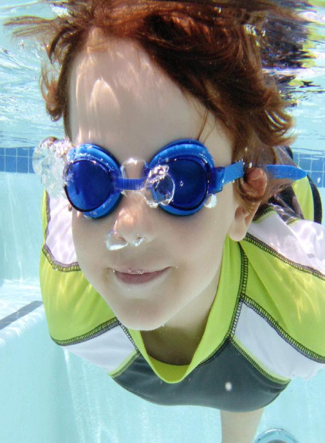 Gejoy 12 Pairs Kids Swimming Goggles No Leaking Swim Goggles Wide View Swim Glasses for Youth Children and Teens from 6 to 14 Years Old, Waterproof and Clear Vision, Random Color - Image 2