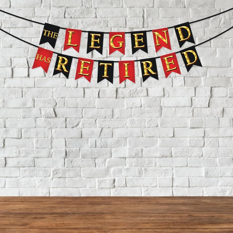 Wobbox Happy Retirement Banner, Multicolor, 15.5 x 21 cm, Retirement Party Decorations - Image 1