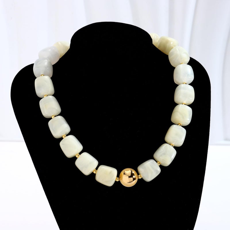 WOWORAMA Chunky Beaded Necklace for Women Trendy Cream White Statement Chunky Necklaces Large Square Resin Beads Choker Necklace Boho Summer Jewelry - Image 4