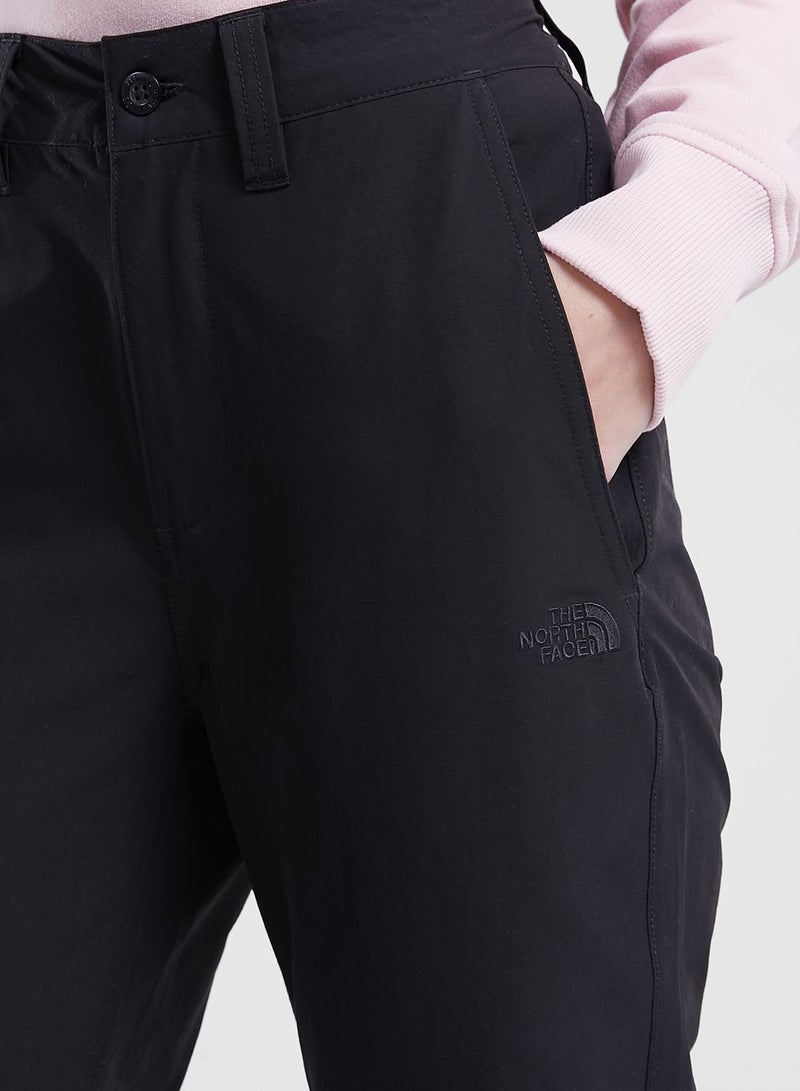 ذا نورث فيس بنطال رياضي كلاسيكي - Image 3