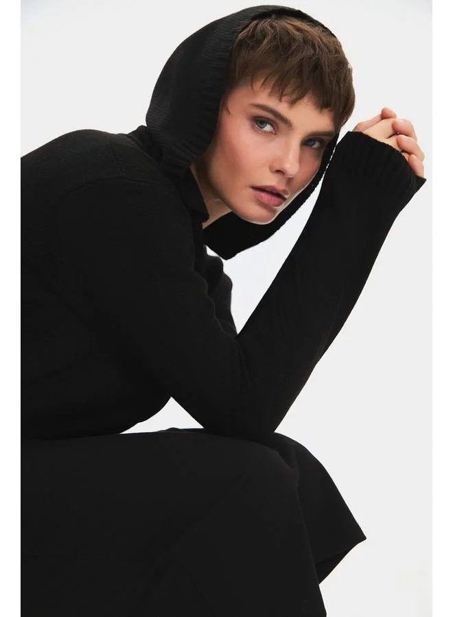 JUNE June Women Fitted Zippered Hooded Knitwear Cardigan Black