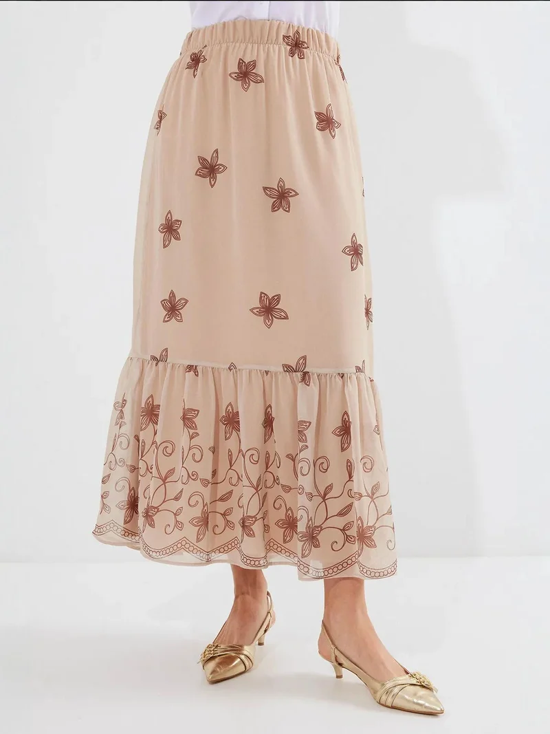 بيغ دارت تنورة ماكسي بطبعة زهور بي دارت