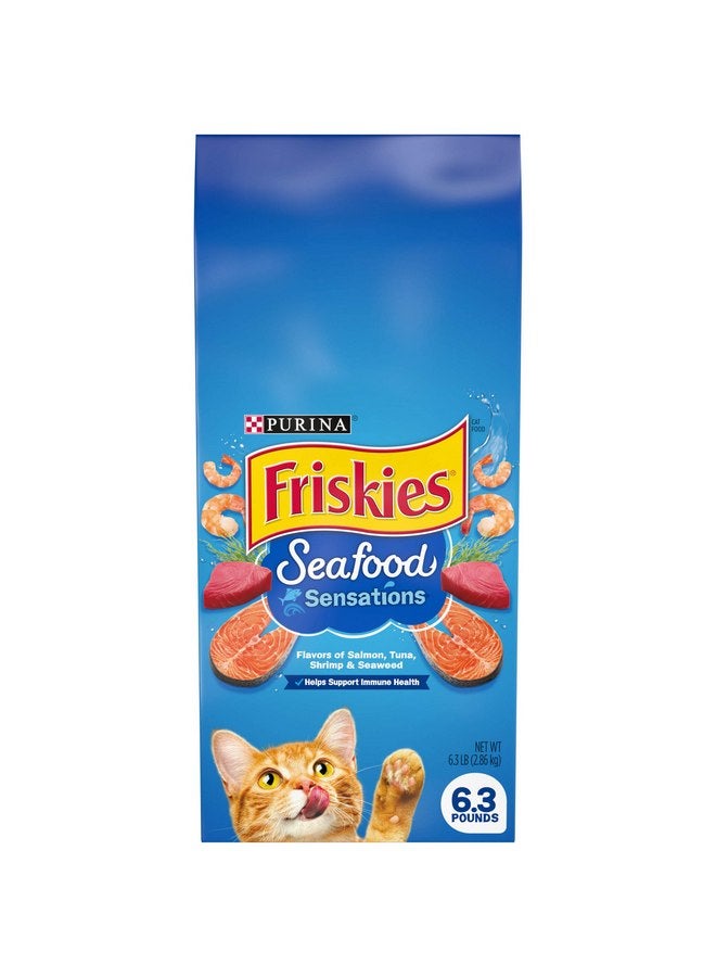 فريسكس طعام القطط الجاف Purina Friskies، نكهة المأكولات البحرية - كيس 6.3 رطل - Image 1
