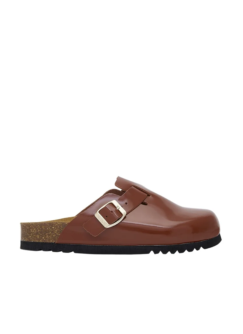 شول CLOGS BROWN FAE