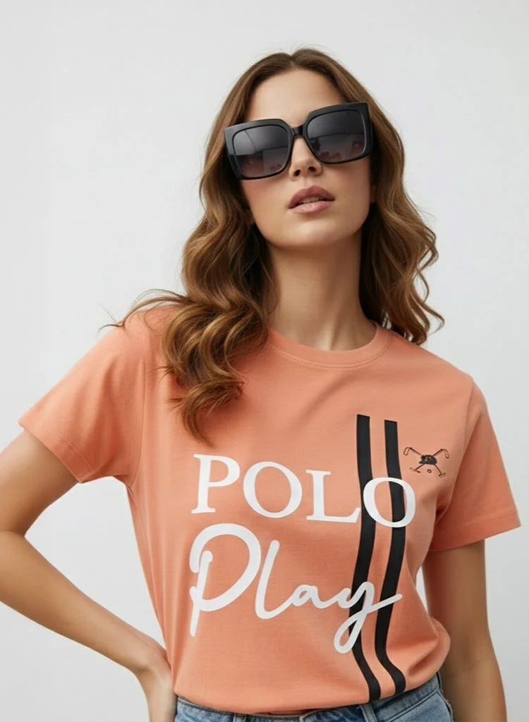 لعب البولو تيشيرت نسائي برسومات برتقالي