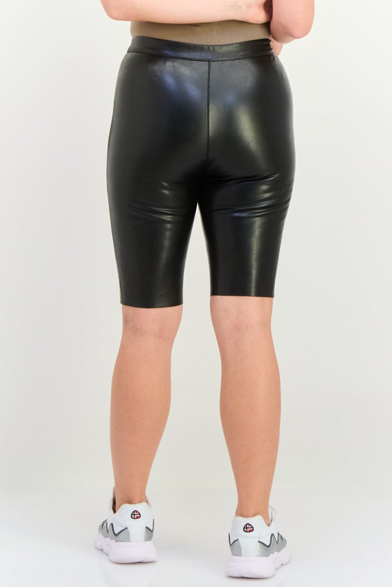 ONLY شورتات أساسية بطبعة جرافيك للنساء، أسود - Image 3