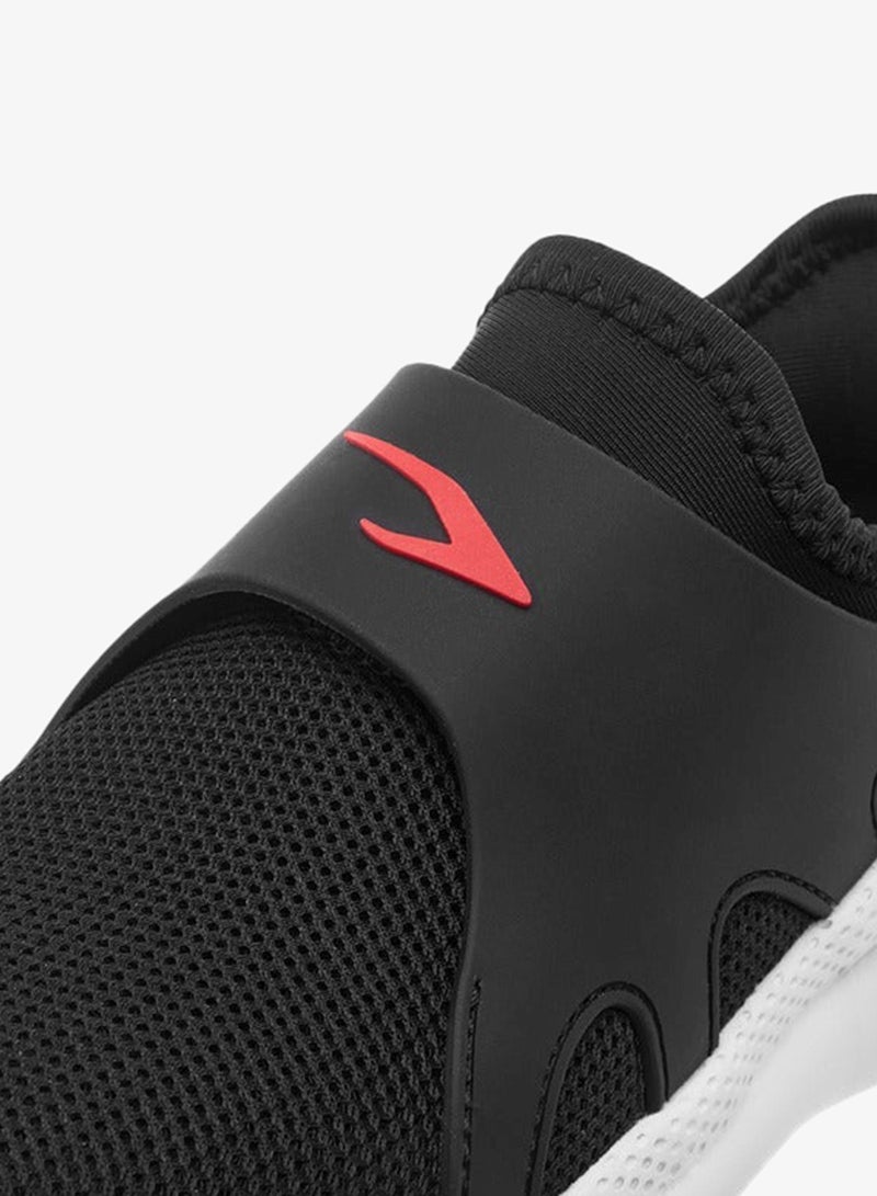 Dash Boys Pull Tab Detail Slip-On Sports Shoes - Image 4