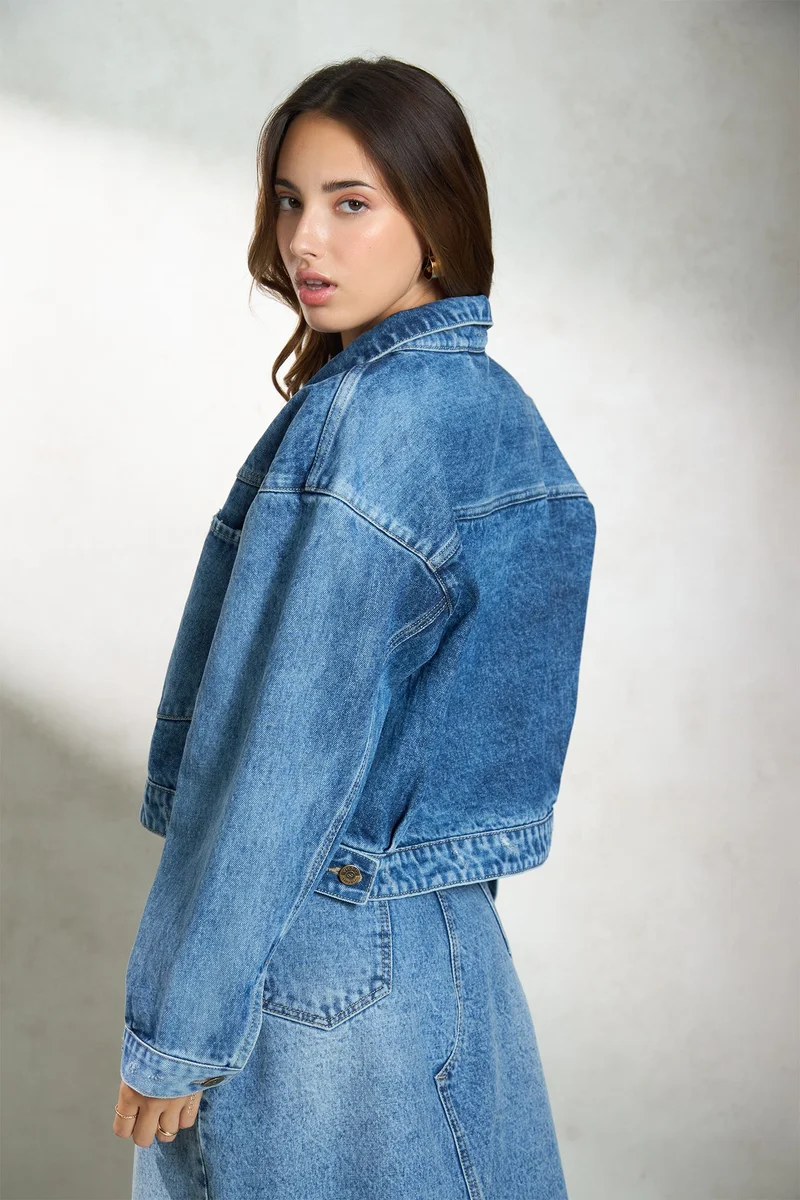 Virgio Virgio Women Cotton Shirt Collar Waist Length Solid Regular Sleeve Jacket