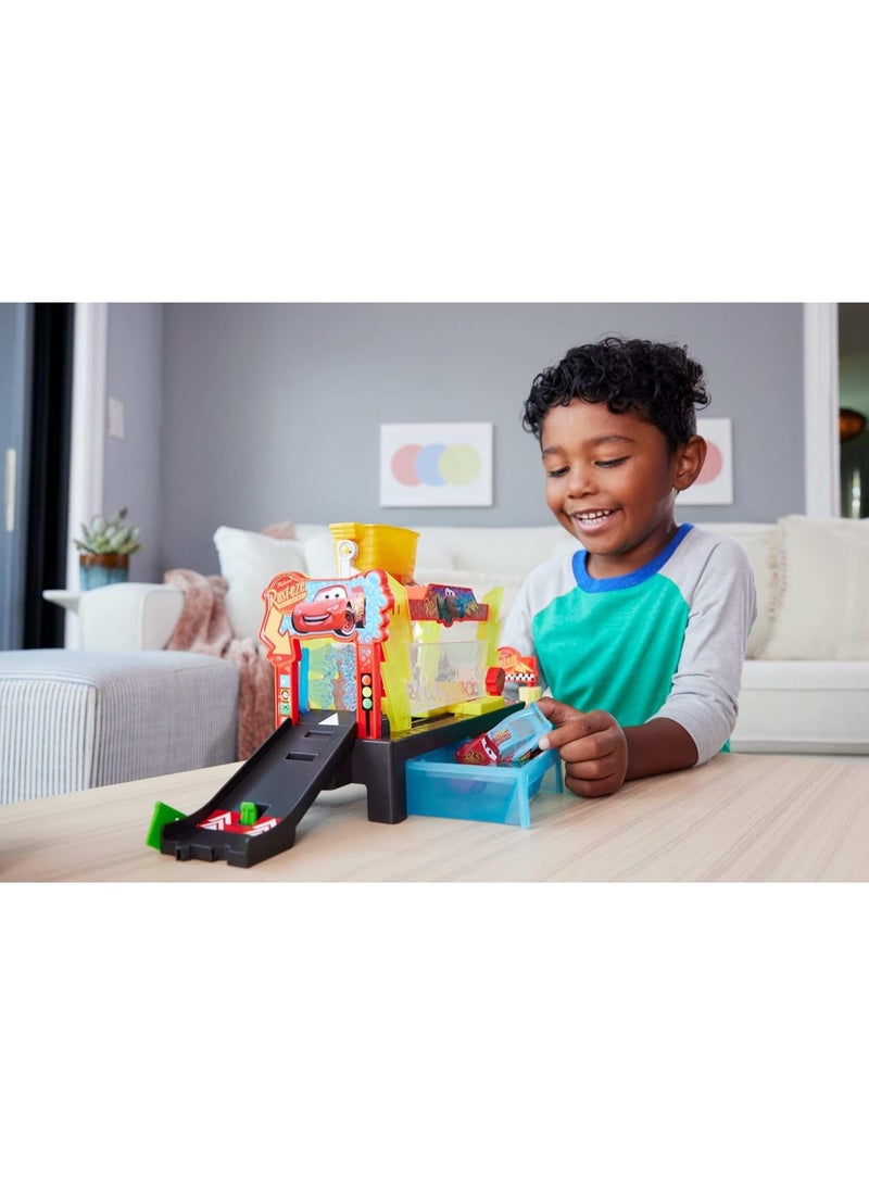Disney Pixar Cars Mattel Disney and Pixar Cars Color Changers Car Wash Playset - Image 2