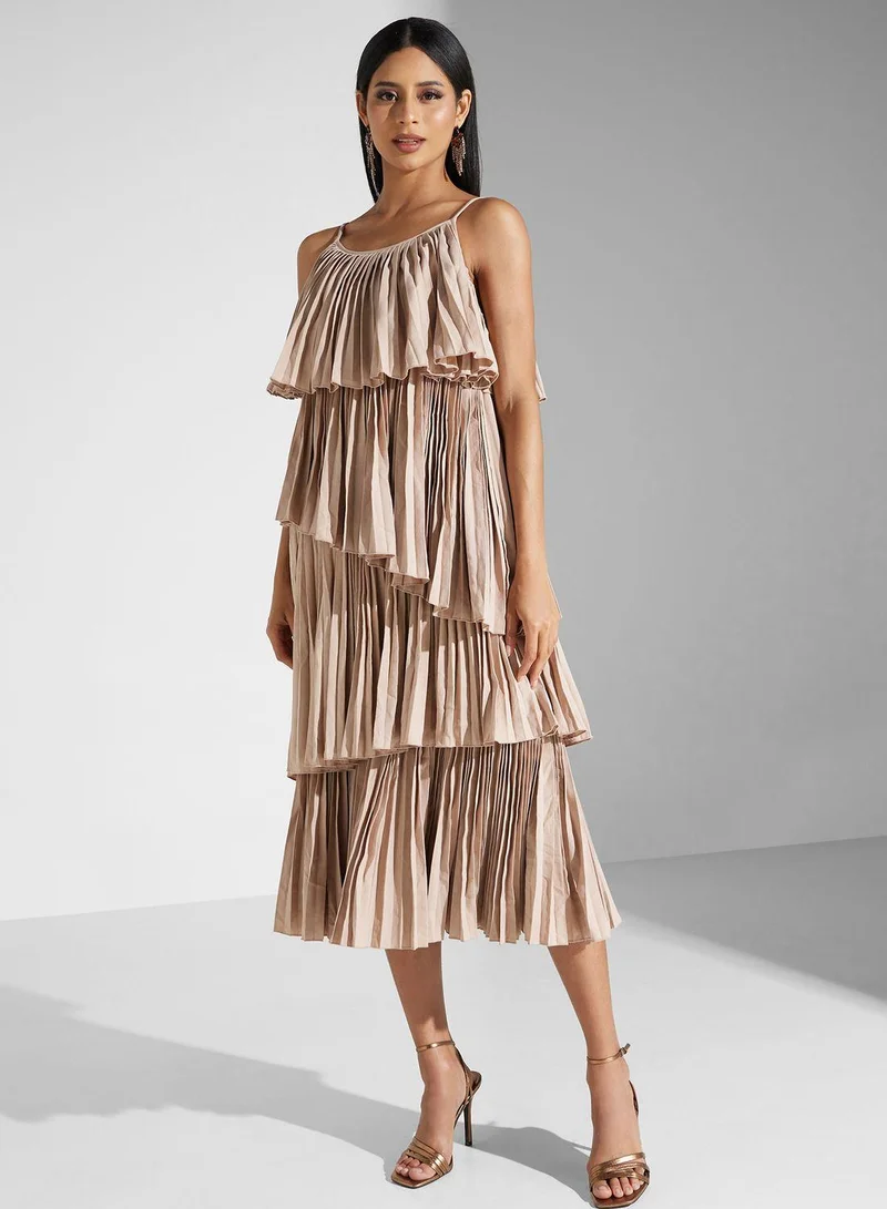 SINOIR Pleated Layered Dress