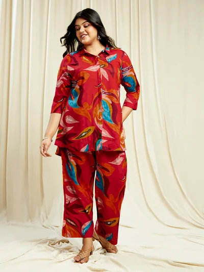 globus Gloplus Women Red Abstract Print Shirt Style Tunic with Wide Leg Trousers Plus Size Fusion Co-Ord Set