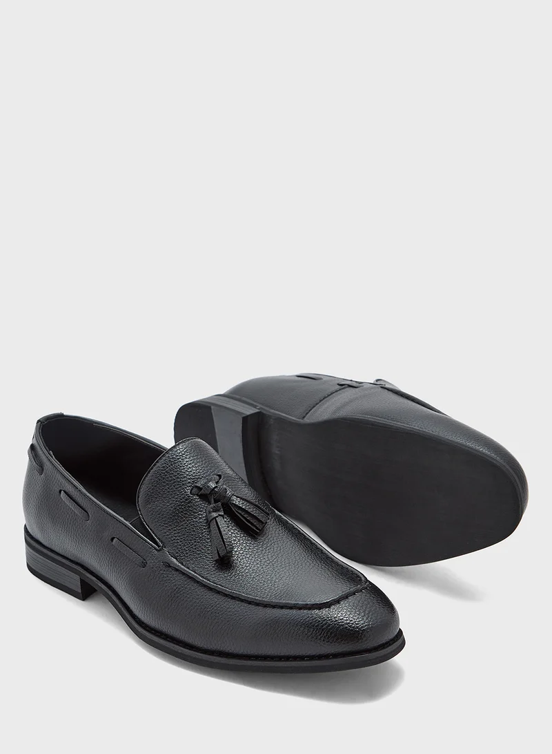 Robert Wood Tassel Detail Loafers