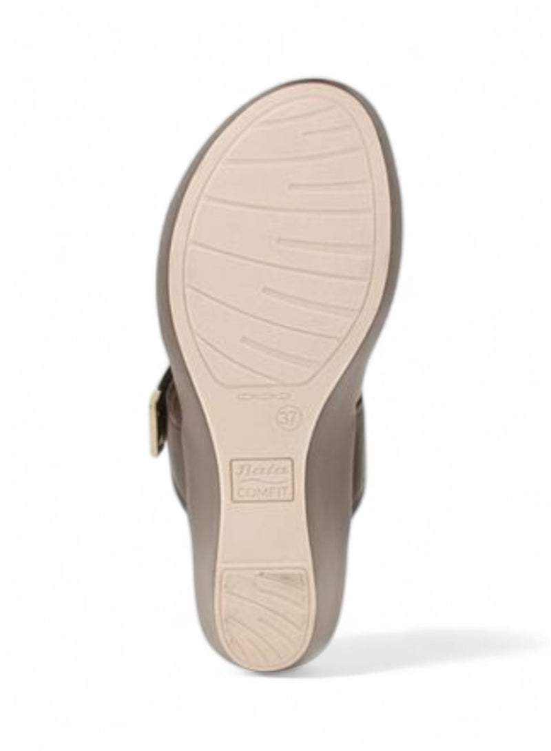 Bata Elegant Cross-Strap Wedge Sandal - Image 5