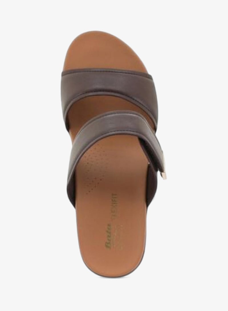 باتا صندل أنيق بكعب متوسط مع أحزمة متقاطعة - Image 4