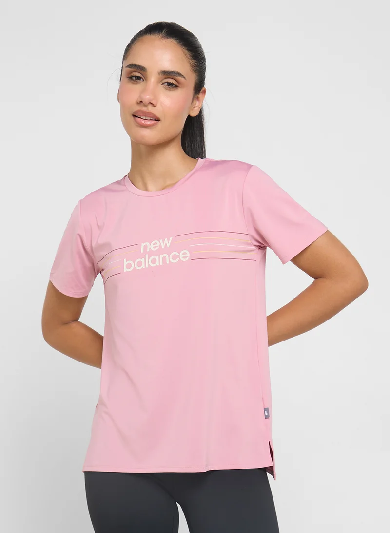نيو بالانس Linear Performance T-Shirt