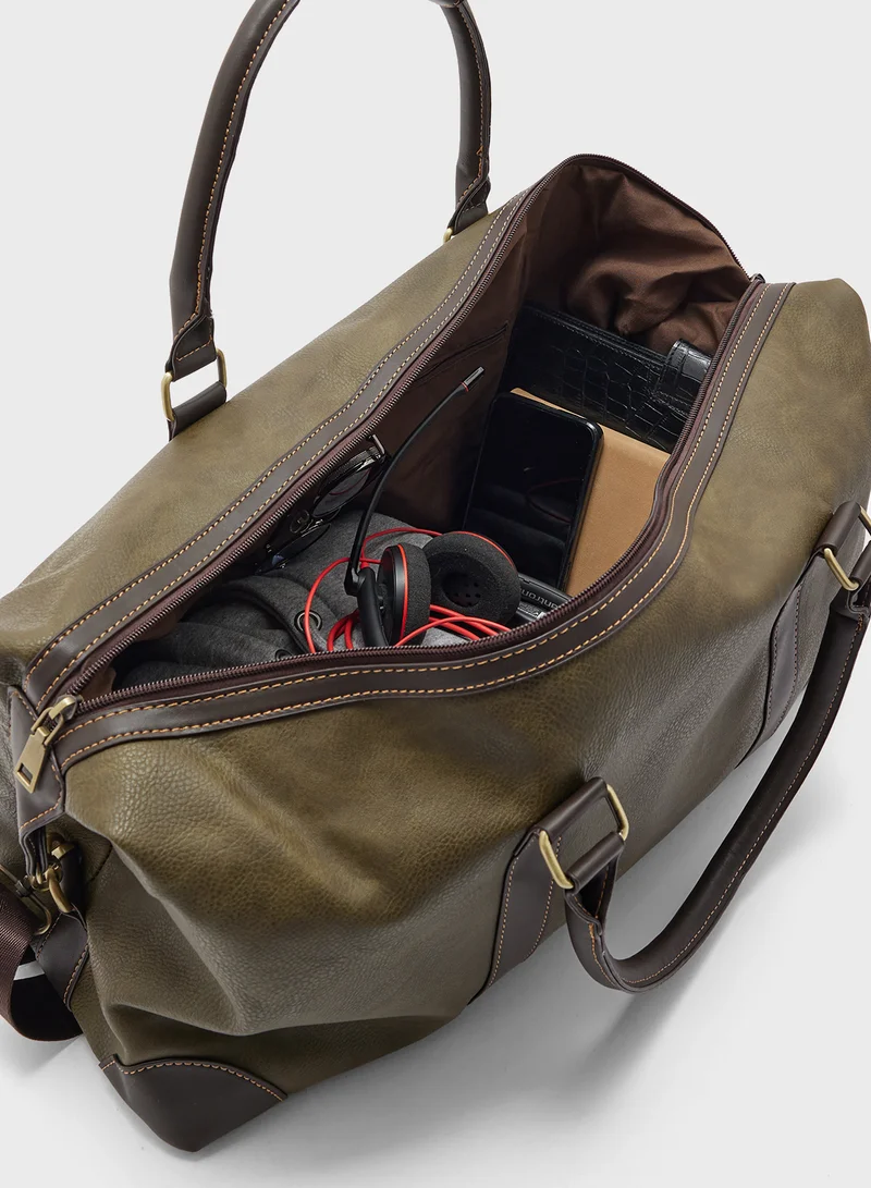 Robert Wood Casual Duffle Bag