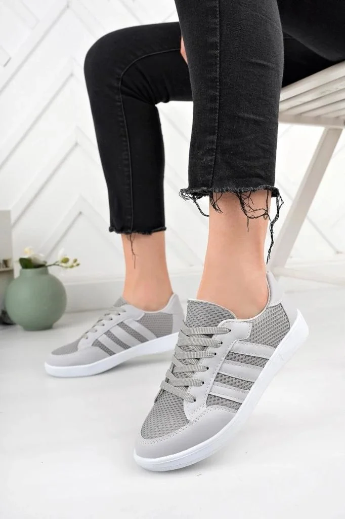 موداتاليكا Women's Striped Mesh Sports Walking Shoes