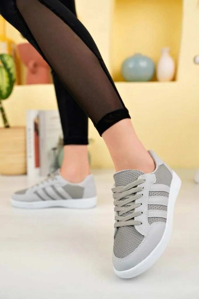 موداتاليكا Women's Striped Mesh Sports Walking Shoes