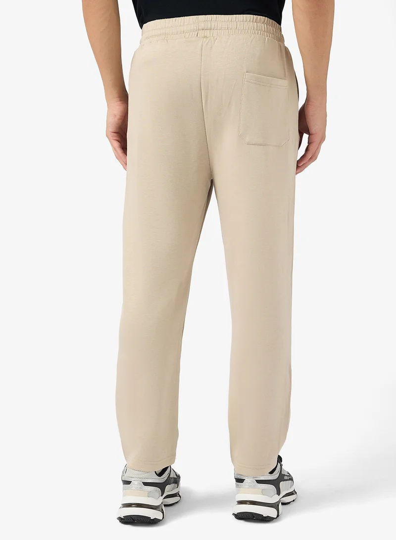 سفنتي فايف بيسيكس Relaxed Fit Emblem Joggers