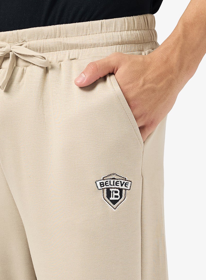 سفنتي فايف بيسيكس سراويل رياضية مريحة بشعار - Image 4