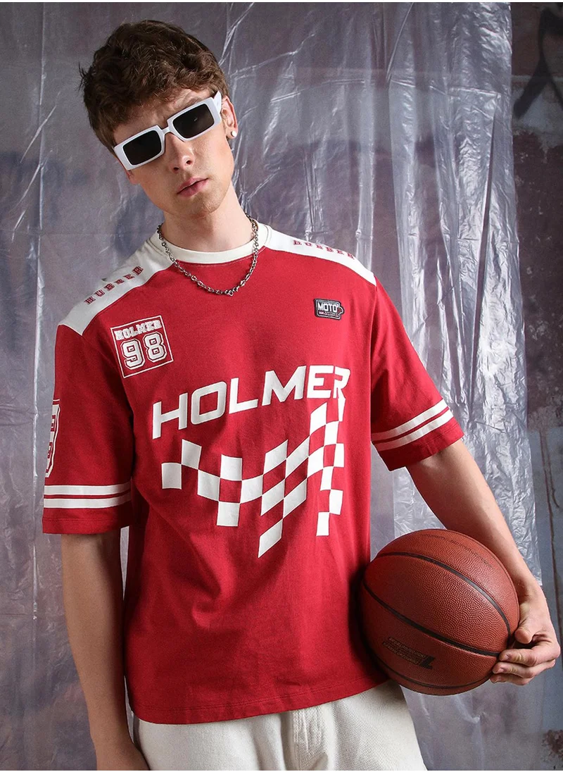 هوبرهولمي Red Oversized Tshirts Printed design crafted from 100% Cotton featuring Half Sleeve with Slip on closure.