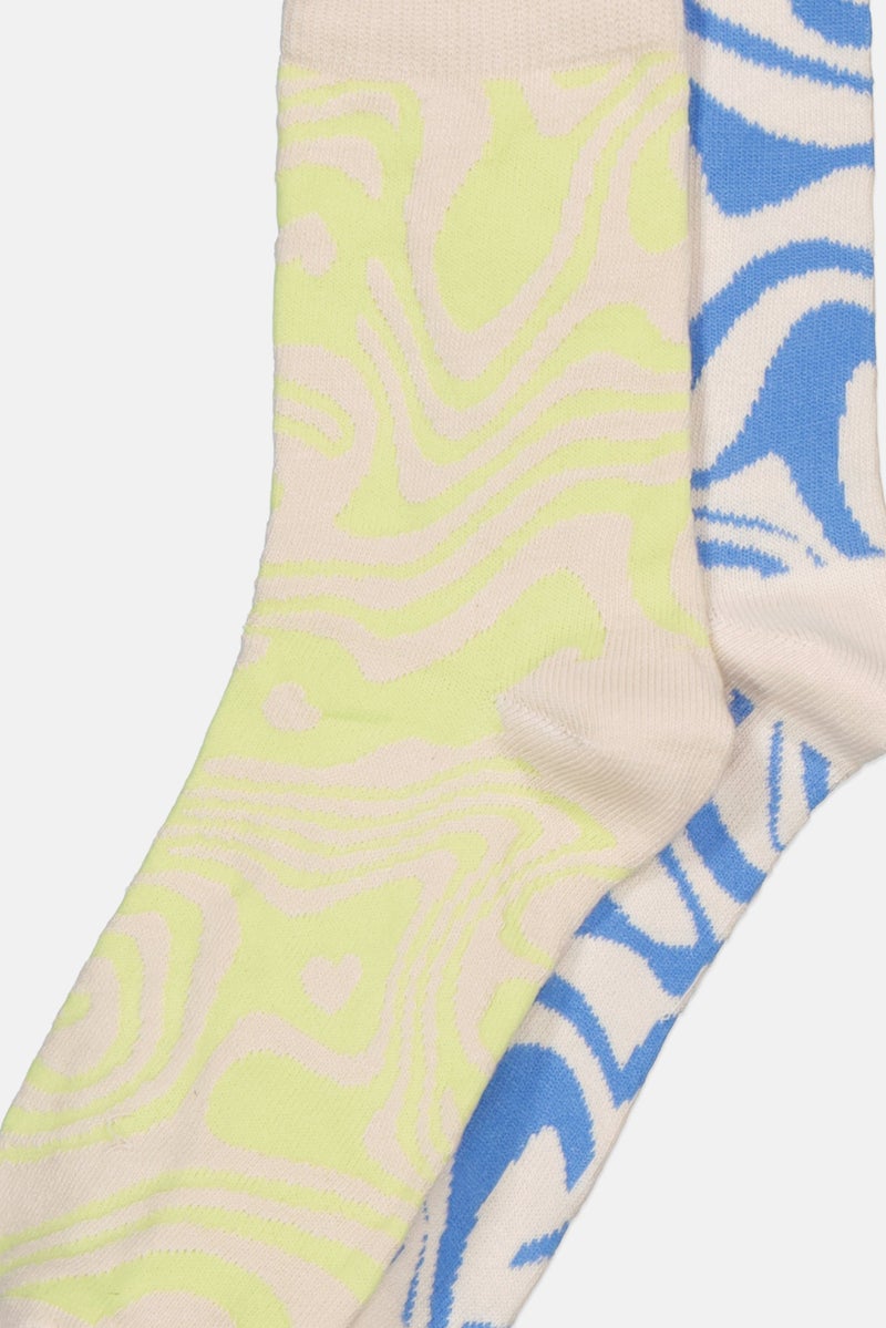 Sinsay Women 2 Pack Abstract Print Socks, Green/Blue  - Image 2