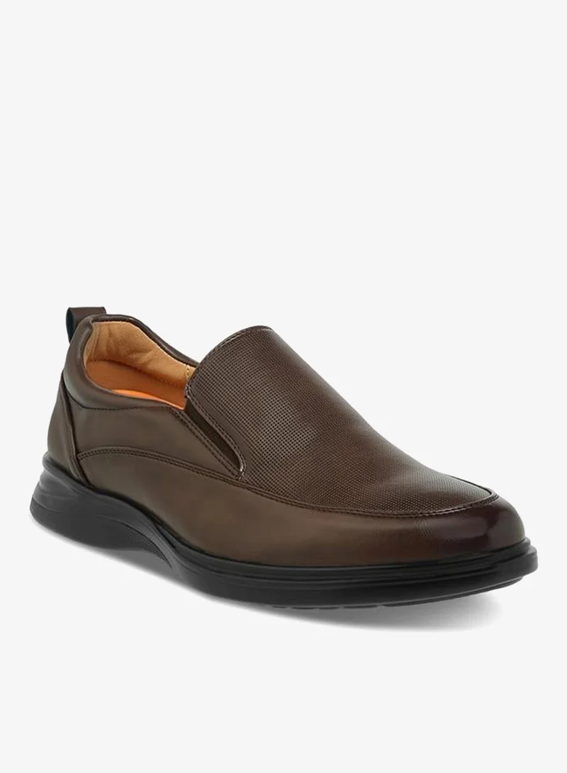 لو كونفورت Men Slip-On Loafers