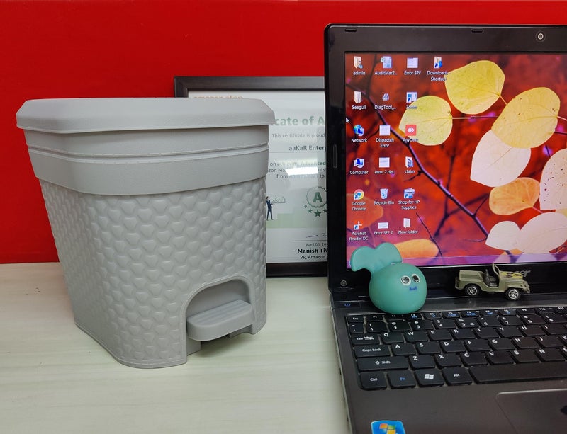 Moltres Plastic - Kleno 5 Ltr. Mini Dustbin - Ideal For Home, Kitchen & Office Manual-Lift - Size (18cmx16cmx20cm), Grey - Image 4
