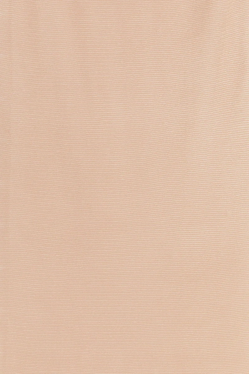 اتش اند ام عبوتان جوارب ضيقة، ٢٠ دينير