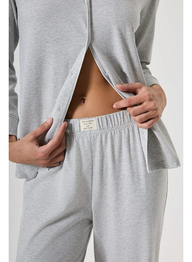 Penye Mood 100% cotton front‑buttoned pajama set.