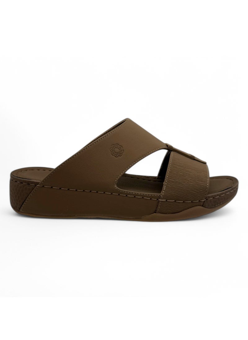 Al Hadaf Comfortable Slip-On Slippers for Everyday Wear  - Image 2