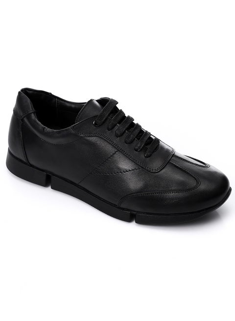 Low Top Sneaker