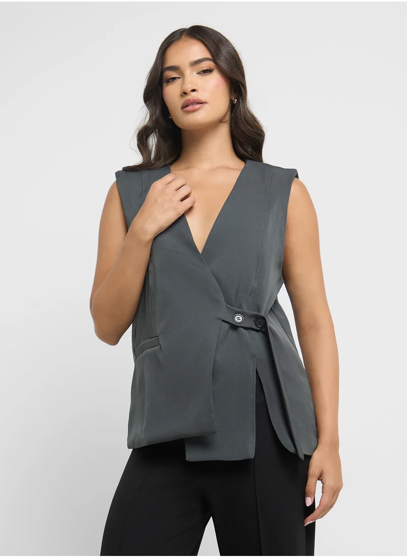 ايلا Vest With Tie Detail