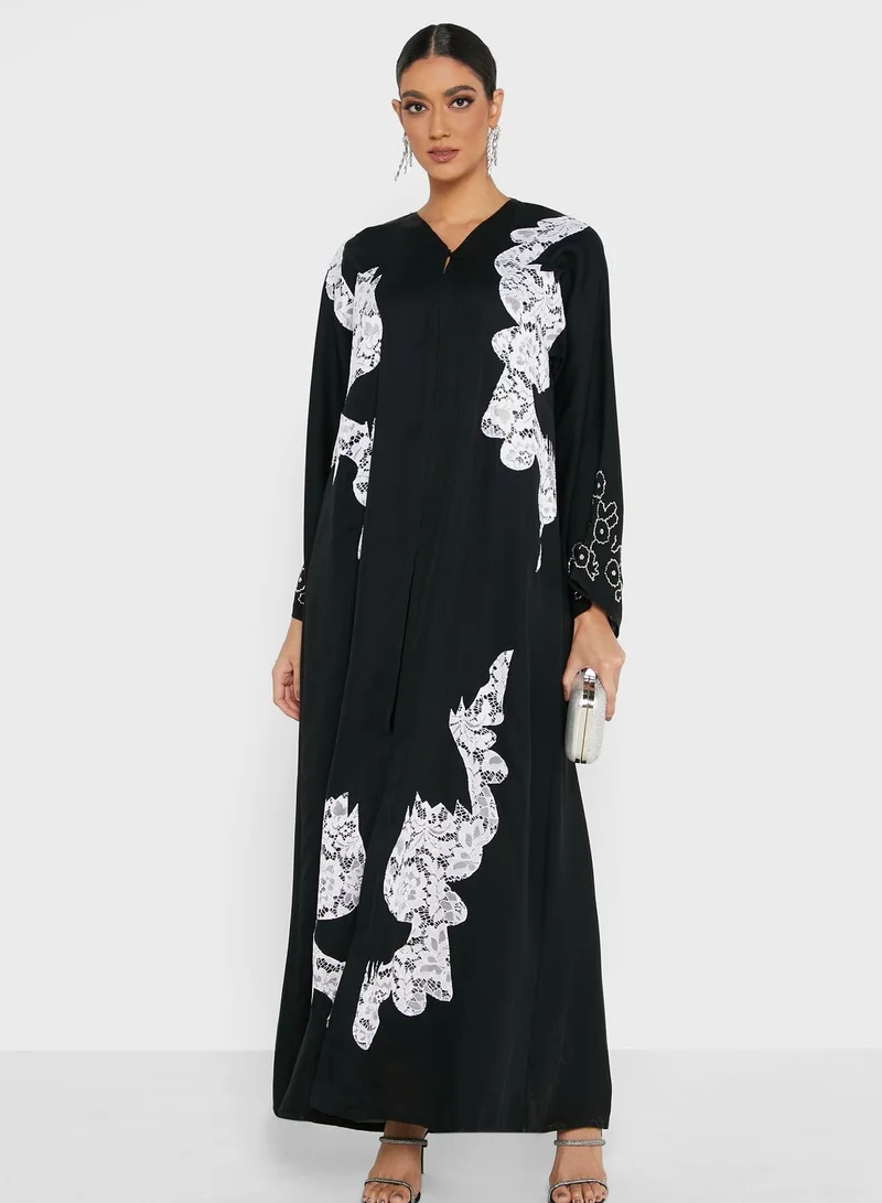 Khizana Embroidered Detail Abaya