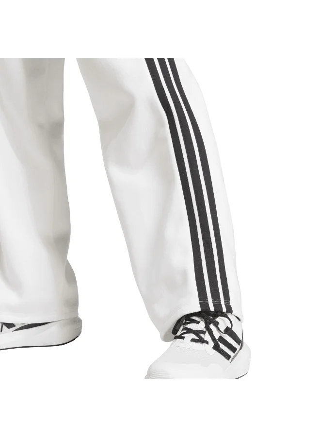 adidas بنطلون نسائي أساسي بفتحات وأشرطة ثلاثية من الفليس