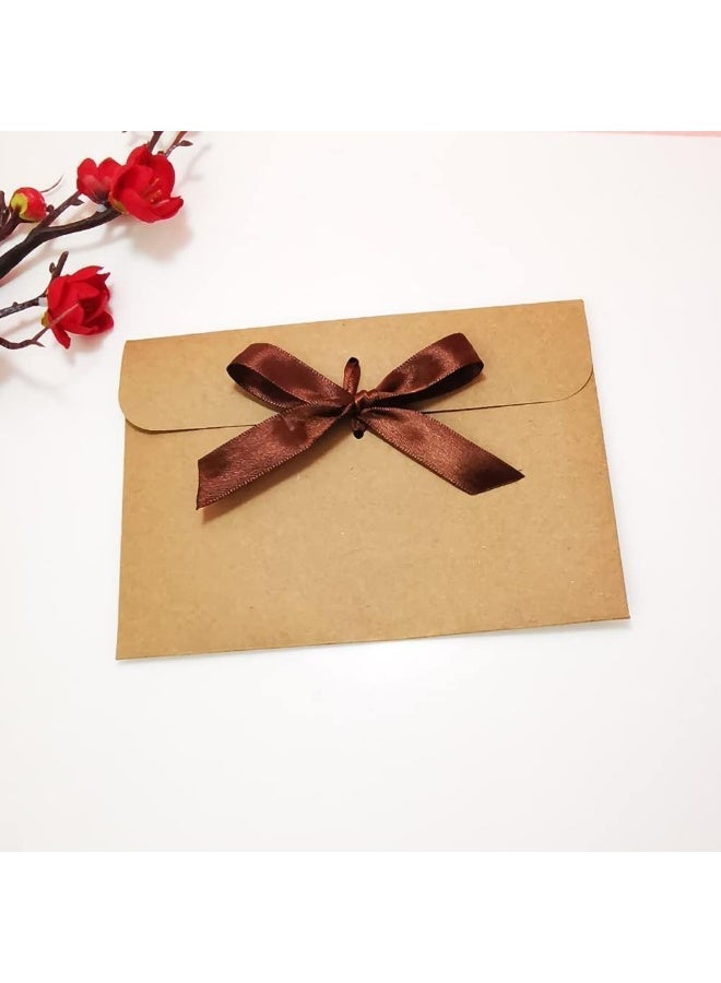 50 قطعة مغلفات، مغلفات بنية اللون، أكياس مغلفات من ورق الكرافت مع شريط، أنيقة وراقية، سهلة الاستخدام، تصميم كلاسيكي، لدعوات الزفاف المصنوعة يدويًا، بطاقات عيد الميلاد أو بطاقات المعايدة - Image 5
