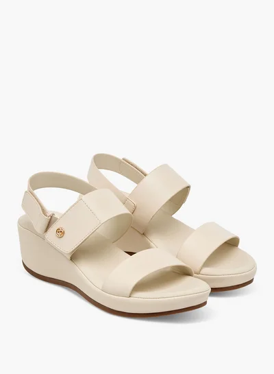 بابريكا Women Solid Wedge Heel Comfort Sandals with Hook and Loop Closure