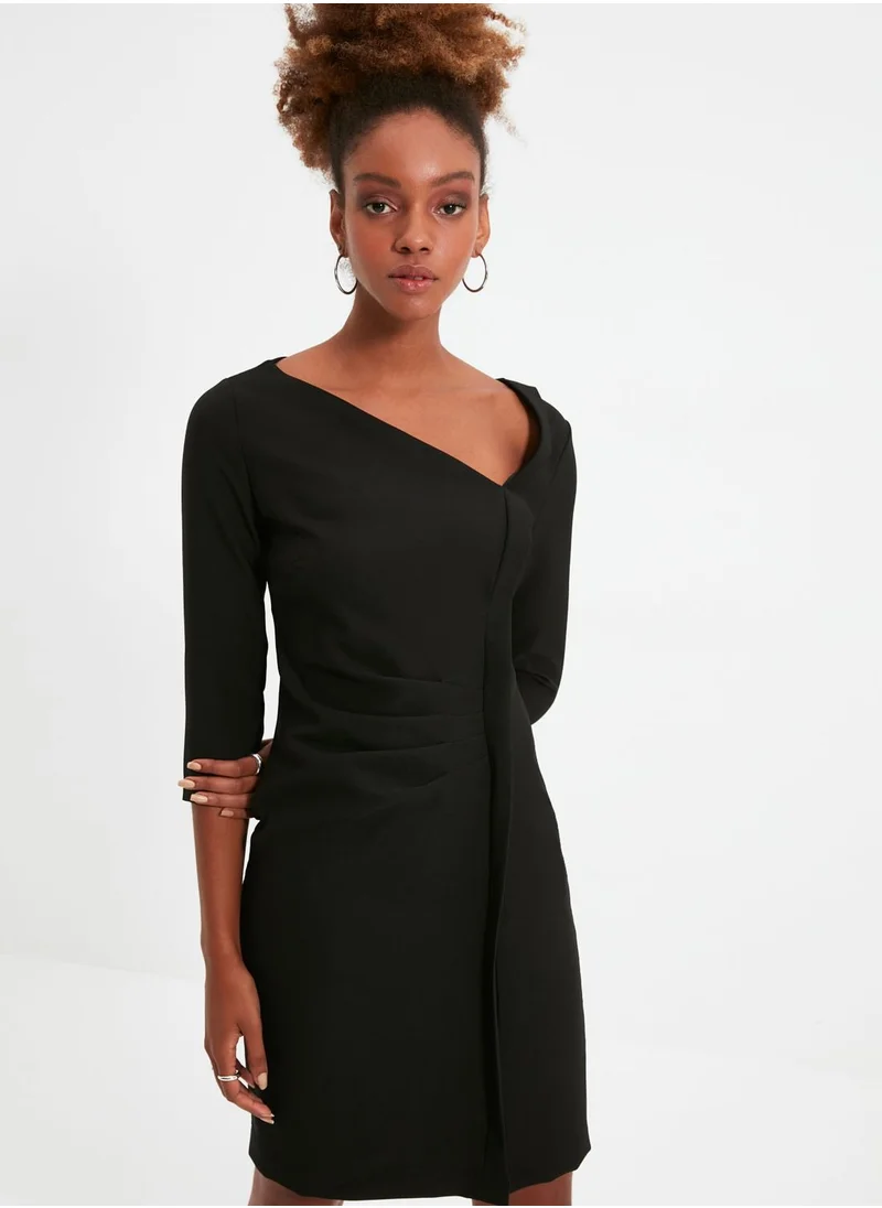 trendyol Asymmetric Neck Dress