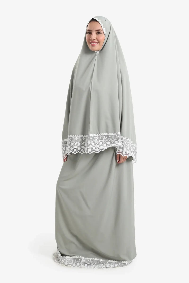 Carina Prayer Set with Lace Trim - Image 3