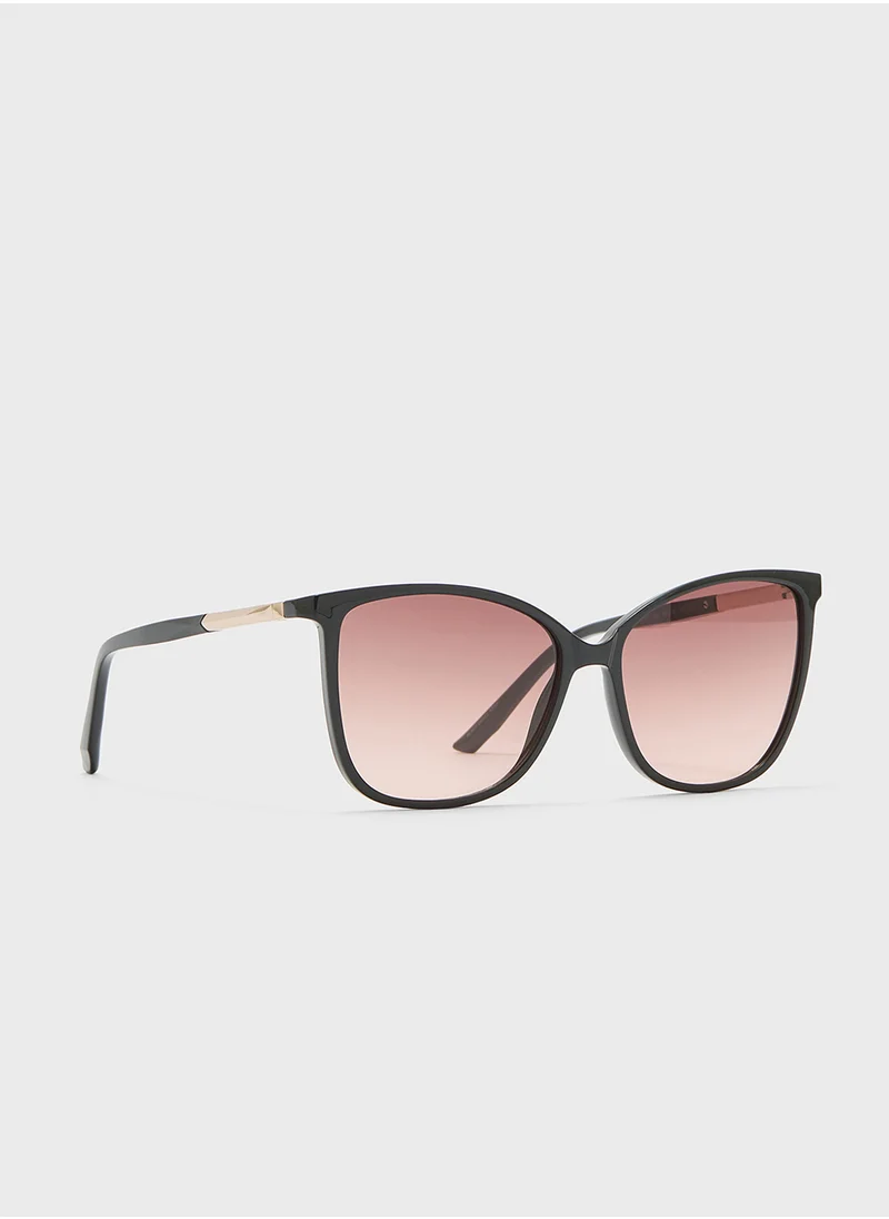 كالفن كلاين Butterfly Sunglasses