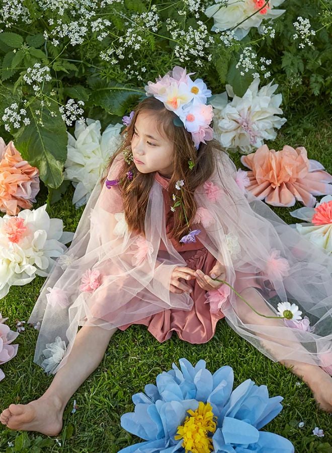 Meri Meri Flower Cape - Image 4